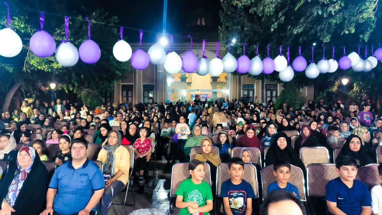 بوستان امام علی (ع) شهر حمیدیا غرق در شادی کودکان