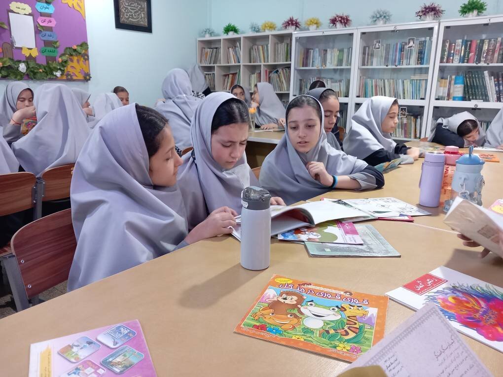 کتابخانههایی که نفس میکشند؛ قصه فعالیتهای فرهنگی در تهران