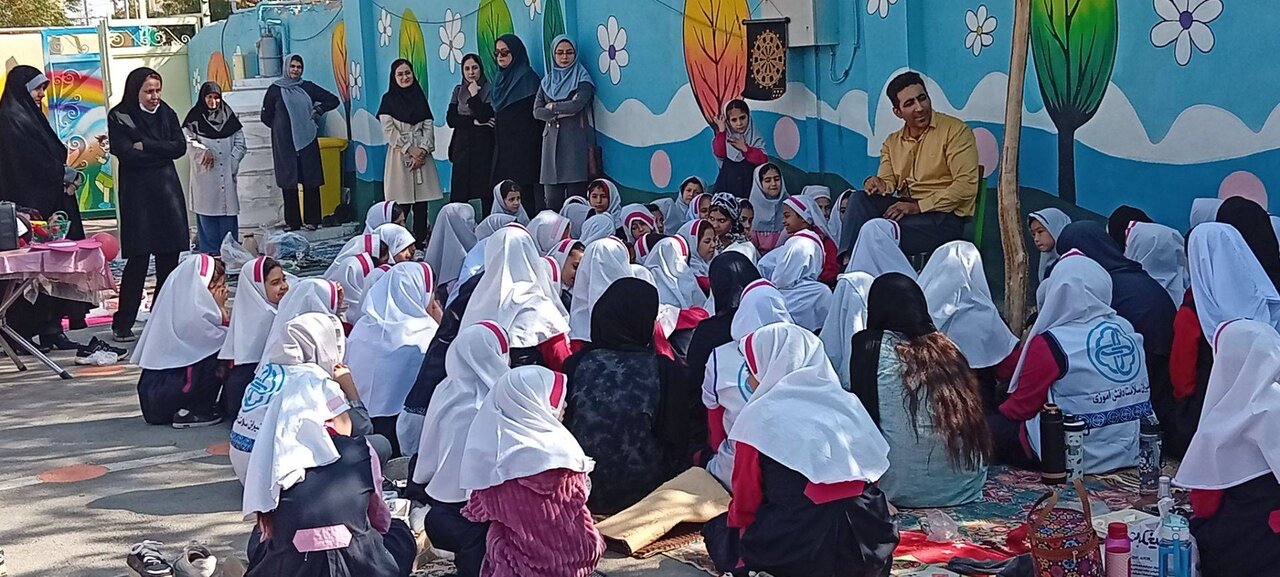 شور و شادی با طعم لبخند و خیال در کتابخانه‌های عمومی استان تهران