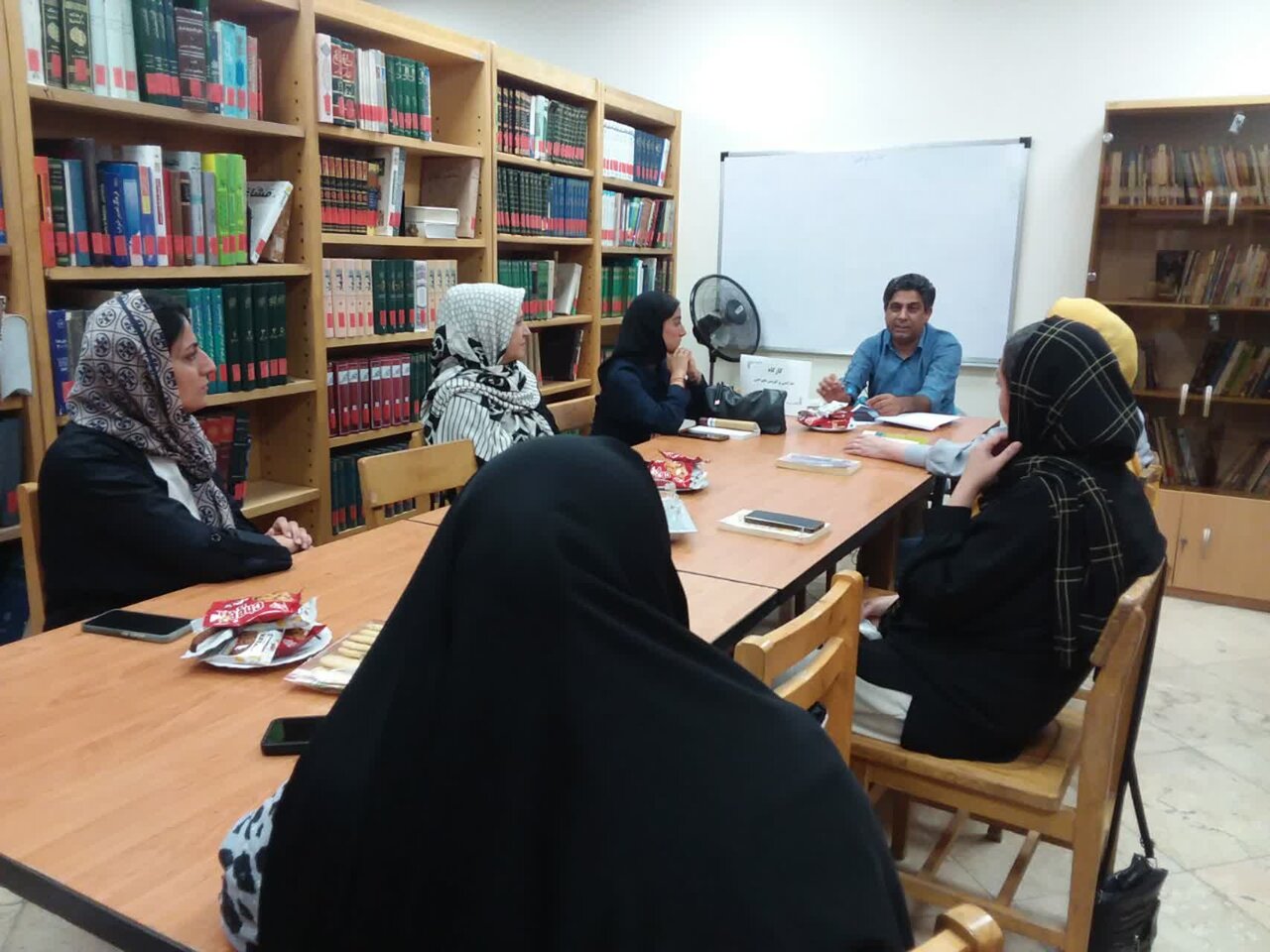 کتابخانههایی که نفس میکشند؛ قصه فعالیتهای فرهنگی در تهران