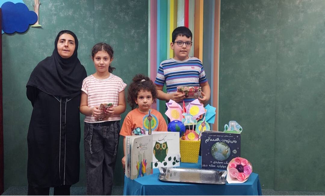 ویژهبرنامه «روز جهانی کودک و هفته تهران» در کتابخانه هدهد سفید