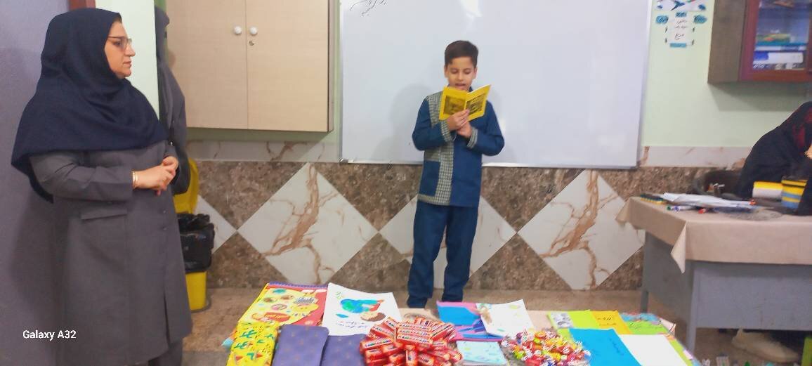 «دنیای رنگی کودکی»؛ جشن کتاب، قصه و خلاقیت در ساری برگزار شد