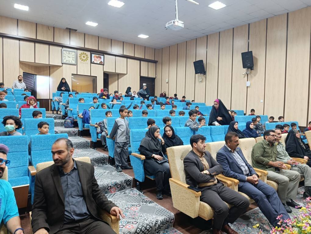 جشن بزرگ «رویای شاد کودکان» با استقبال پرشور کودکان در قائمشهر برگزار شد