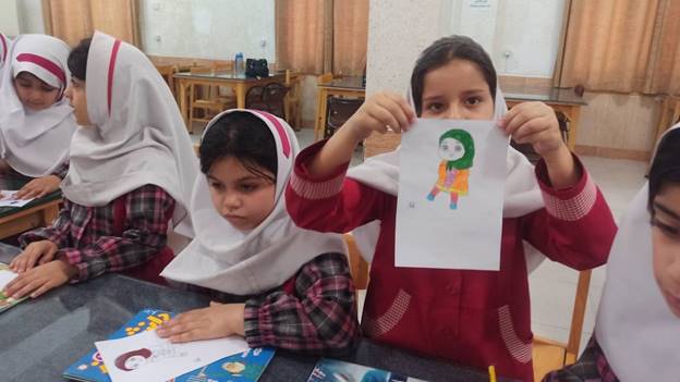 ویژهبرنامه فرهنگی و ترویجی کتابخوانی در کتابخانه عمومی شهیدان اسلام هفتکل برگزار شد