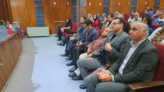 از ریا در روزگار حافظ تا نمایش در عصر شبکههای اجتماعی؛ بازخوانی اندیشههای حافظ در شاهرود