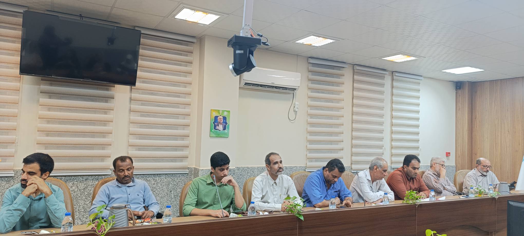 محفل ادبی «سرو چمان» به‌مناسبت بزرگداشت حافظ شیرازی در بندرعباس برگزار شد