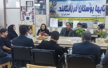 برگزاری محفل ادبی «یک جهان معنی» در گندمان 