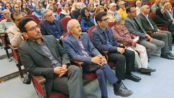 از ریا در روزگار حافظ تا نمایش در عصر شبکه‌های اجتماعی؛ بازخوانی اندیشه‌های حافظ در شاهرود