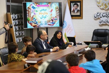 «دورهمی رویای شاد کودکی» در اداره‌کل کتابخانه‌های عمومی مازندران