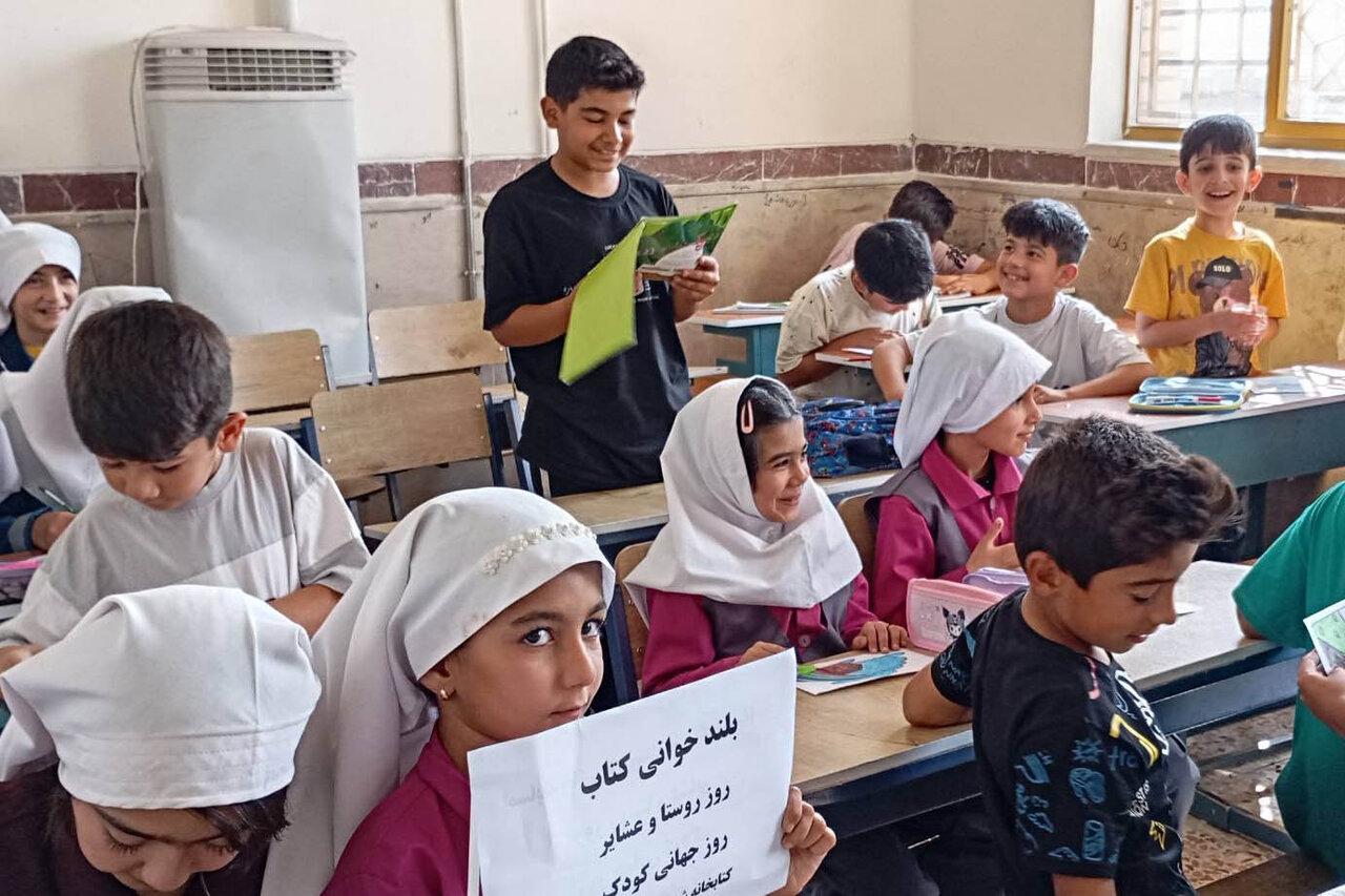 از نقاشی روستایی تا بلندخوانی کتاب؛ جشن کودک و روستا در پشت قلعه