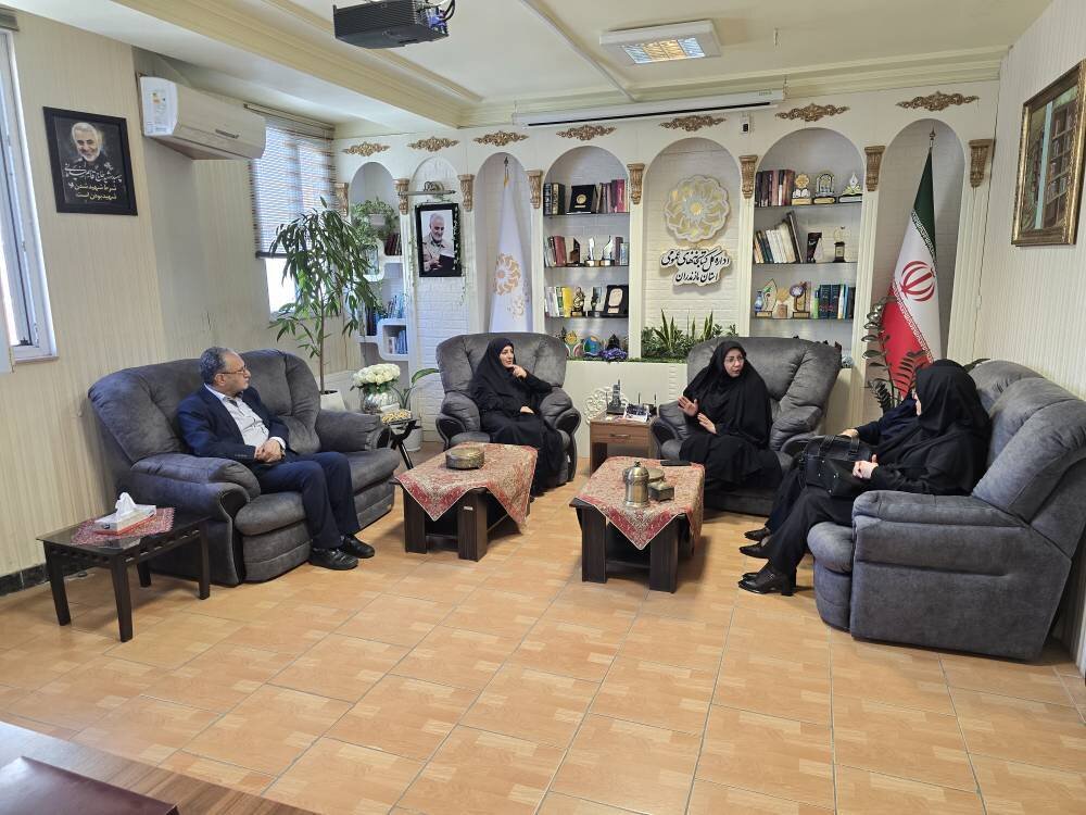 مدیرکل بهزیستی مازندران با سرپرست اداره‌کل کتابخانه‌های عمومی استان دیدار کرد