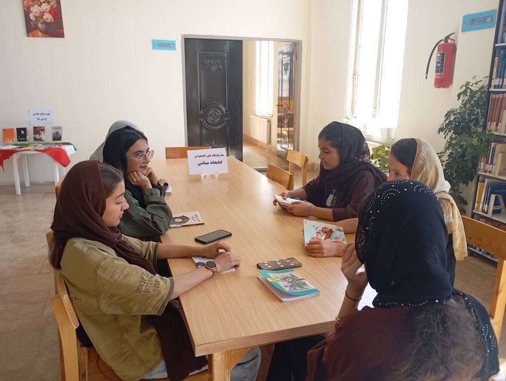 کتابخانه‌های کرمانشاه؛ فراتر از کتابخوانی