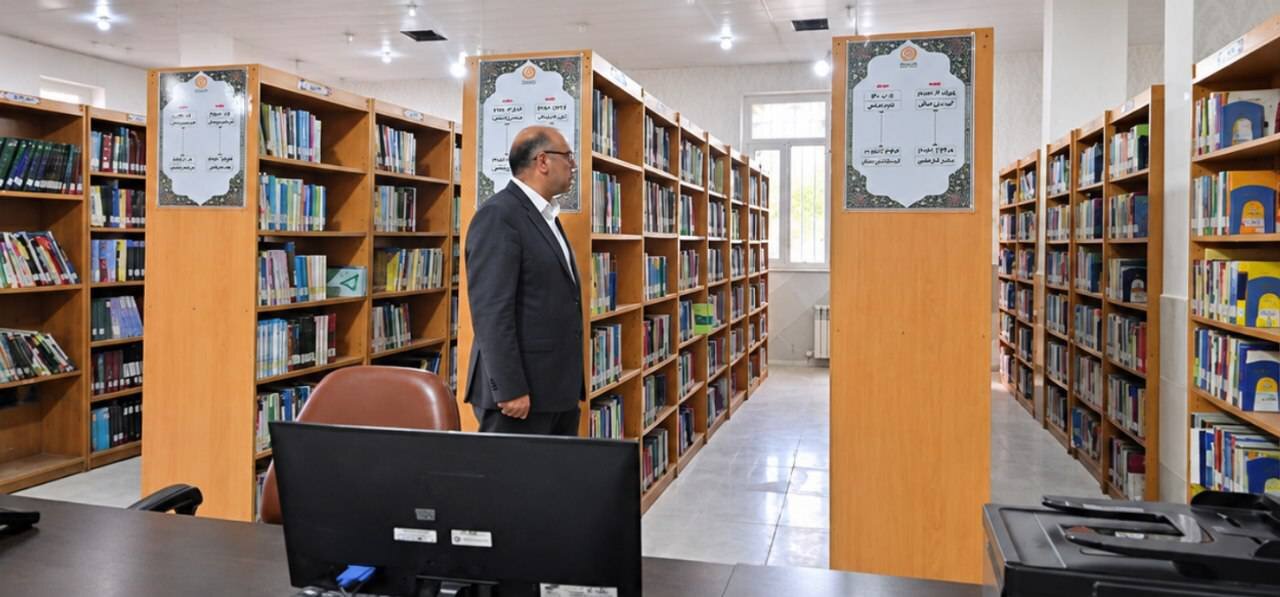 بررسی چالشها و پیگیری تأمین منابع و اعتبار پروژهها