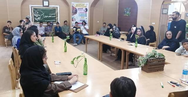 برگزاری کارگاه فن بیان و سخنوری در کتابخانه مسجدالنبی (ص) کرمان