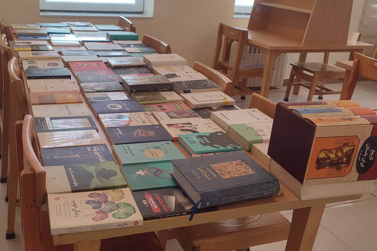 ۷۱۰ میلیون ریال برای تأمین منابع کتابخانه شهید رجایی چوار جذب شد