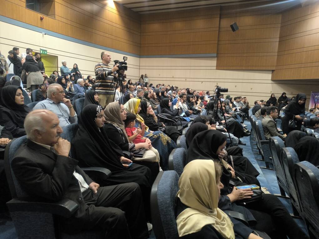 برگزاری مراسم بزرگداشت حافظ شیرازی در سالن حوزه هنری لرستان