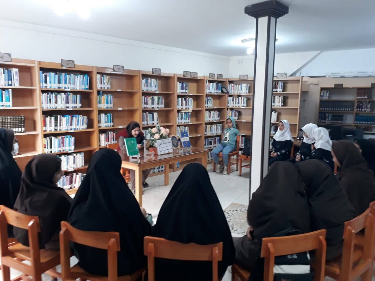 بزرگداشت حافظ در کتابخانه آلیاسین اورقین