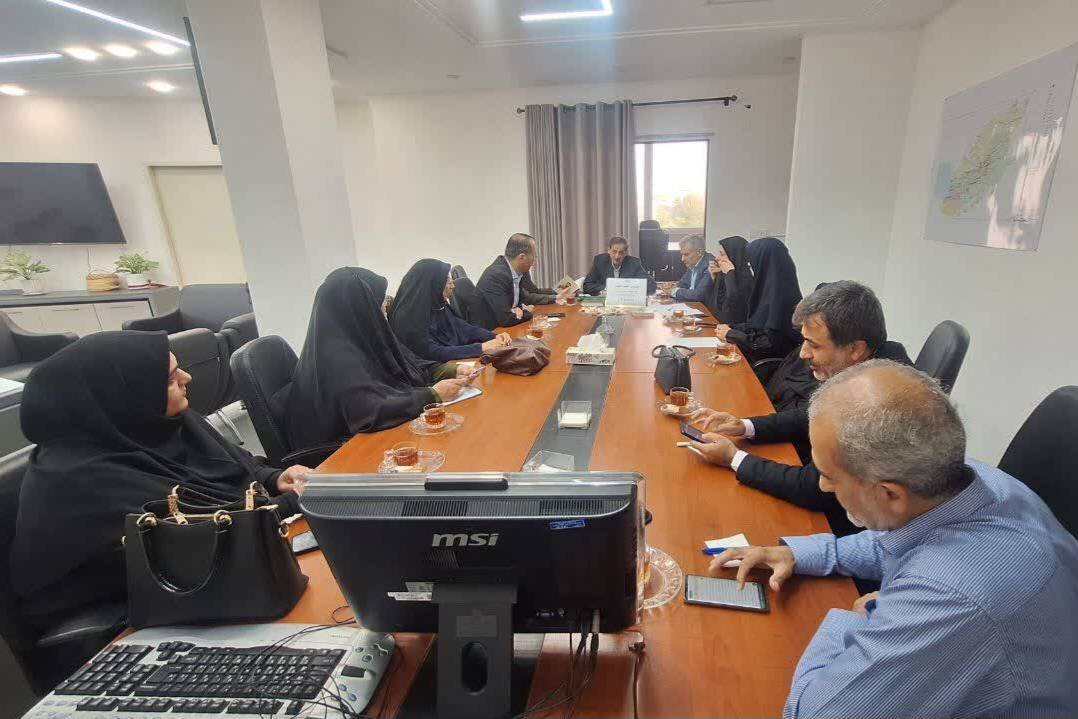 برنامه‌های مشترک کتابخانه‌ها و دستگاه‌های فرهنگی بندر گز برای هفته کودک بررسی شد