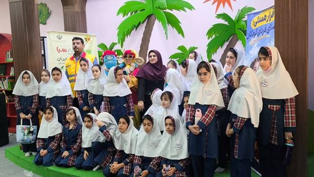 ویژهبرنامه فرهنگی و آموزشی «کاروان تماشا» در کتابخانه مرکزی استان خوزستان برگزار شد