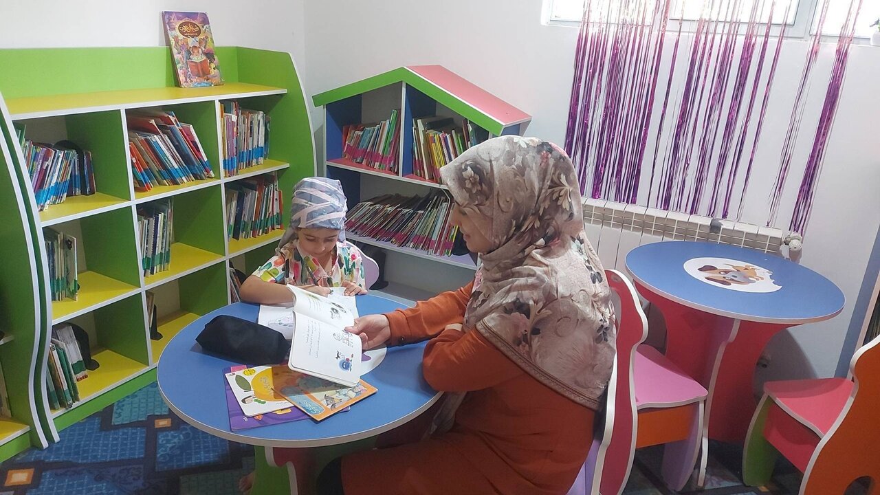کارگاه‌های «مادر، کودک، کتاب» با عنوان «فرشتگان فرشته می‌آفرینند» در مازندران برگزار شد
