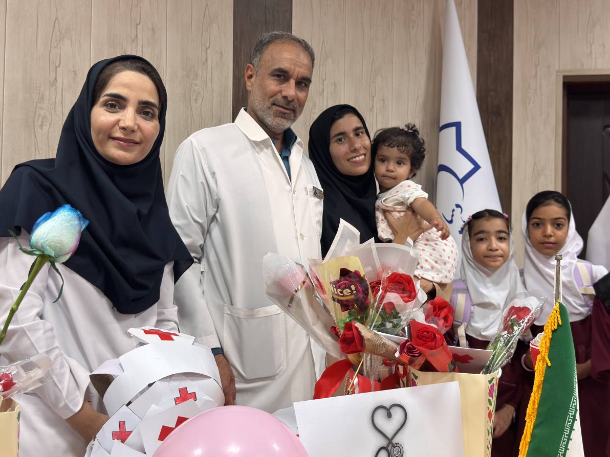 پیوند فرهنگ و سلامت در ویژه‌برنامه روز پرستار کتابخانه قلات بالای بندرعباس