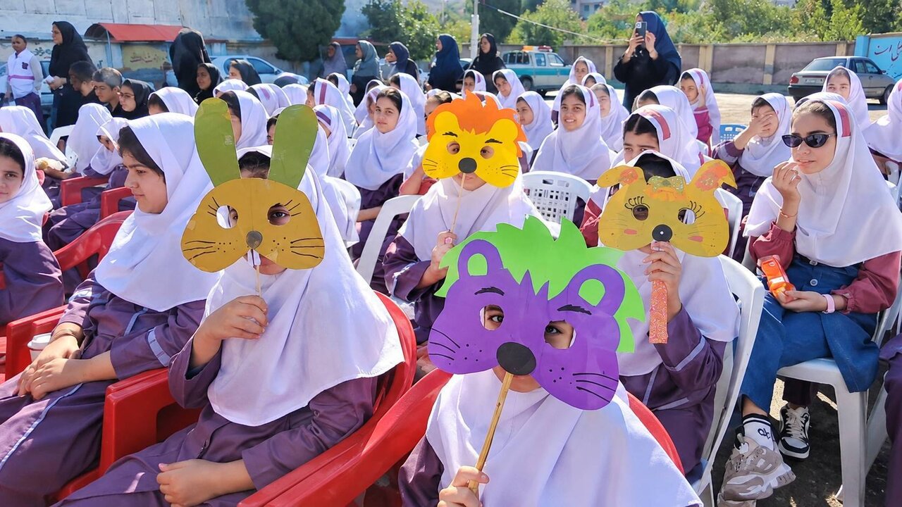 برنامه‌های ویژه کودکان در کتابخانه‌های عمومی سوادکوه شمالی، بابل و گلوگاه