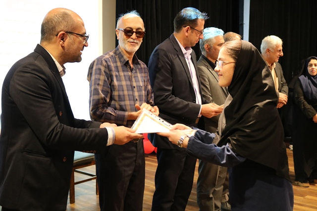 آیین بزرگداشت لسان‌الغیب با حضور مدیرکل کتابخانه‌های عمومی سمنان برگزار شد