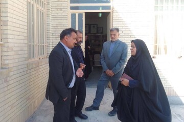 بازدید از کتابخانه حزین-هامون