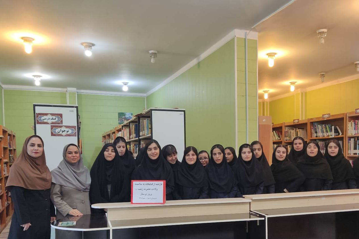نوجوانان آبدانانی در کارگاه «سفر به درون بدن» با مفاهیم سلامت آشنا شدند