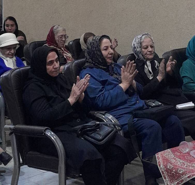 برگزاری همایش شعر «پرگار» در کتابخانه مرکزی کرمان