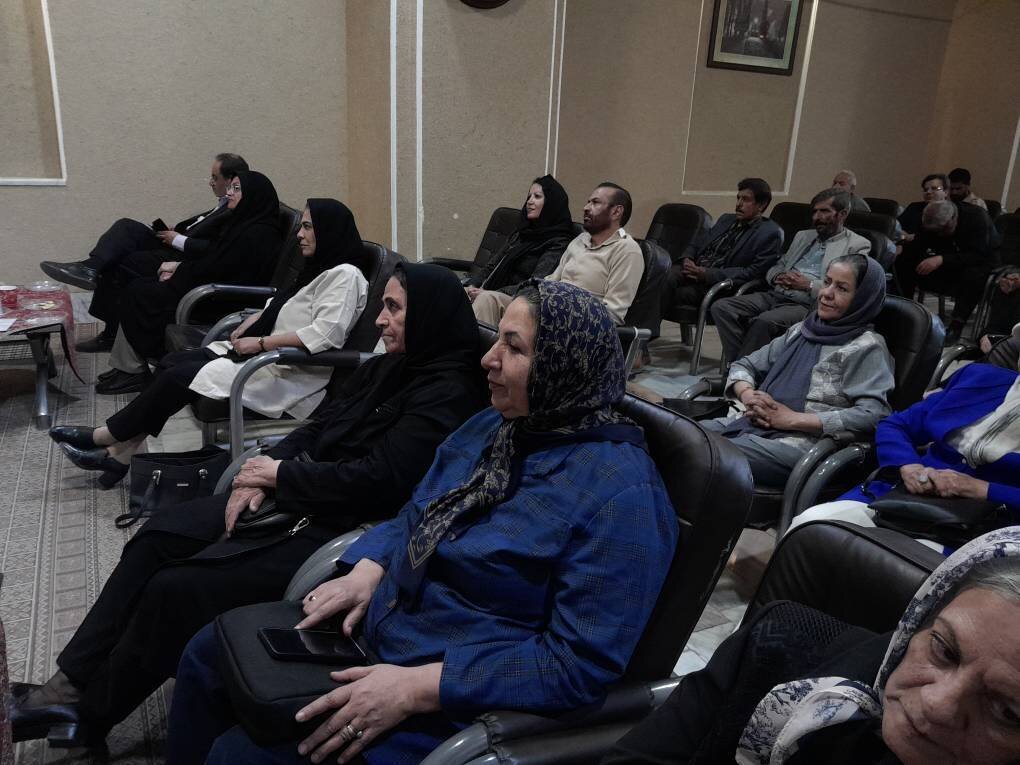 برگزاری همایش شعر «پرگار» در کتابخانه مرکزی کرمان