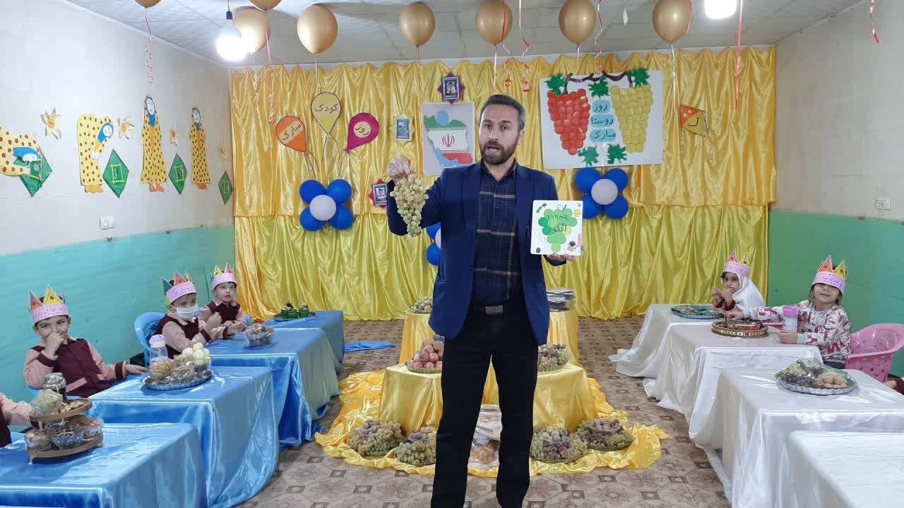 جشن روز کودک و روستا در مهد قرآن نورالثقلین حسینآباد آشوری برگزار شد