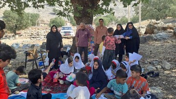 آیین پایانی هفته ملی کودک در منطقه عشایری تنگ‌چلو اندیکا