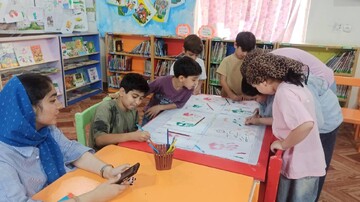 «دست‌های رنگی آرزو»