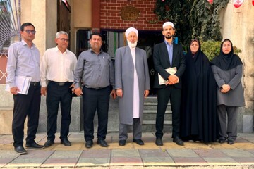 مدیرکل کتابخانه‌های عمومی گلستان از شهردار بندرترکمن تقدیر کرد