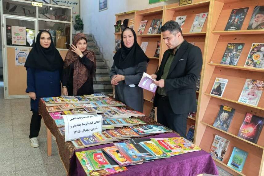 ۳۰ میلیون تومان کتاب به دو کتابخانه عمومی بخش سیجوال اختصاص یافت