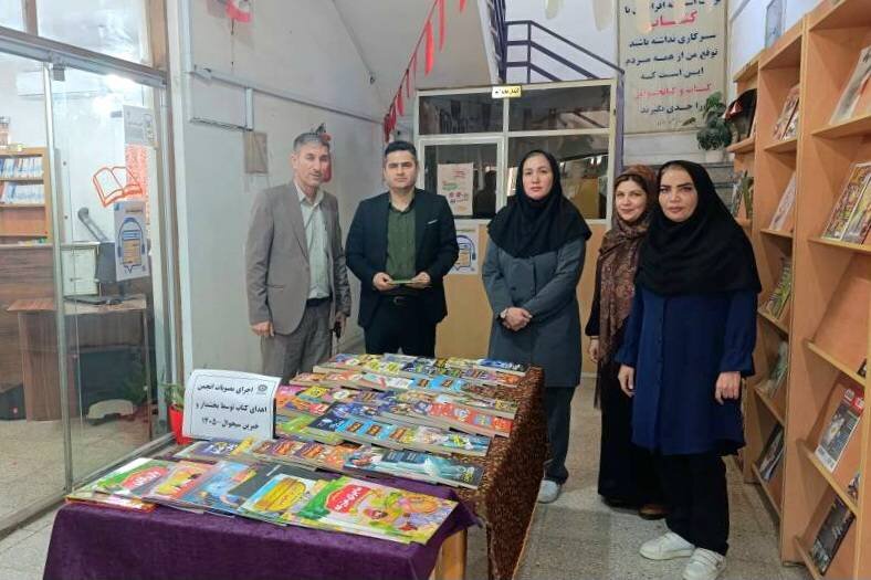 ۳۰ میلیون تومان کتاب به دو کتابخانه عمومی بخش سیجوال اختصاص یافت