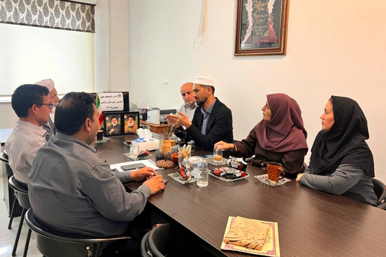 تقدیر مدیرکل کتابخانه‌های عمومی گلستان از شهردار بندر ترکمن