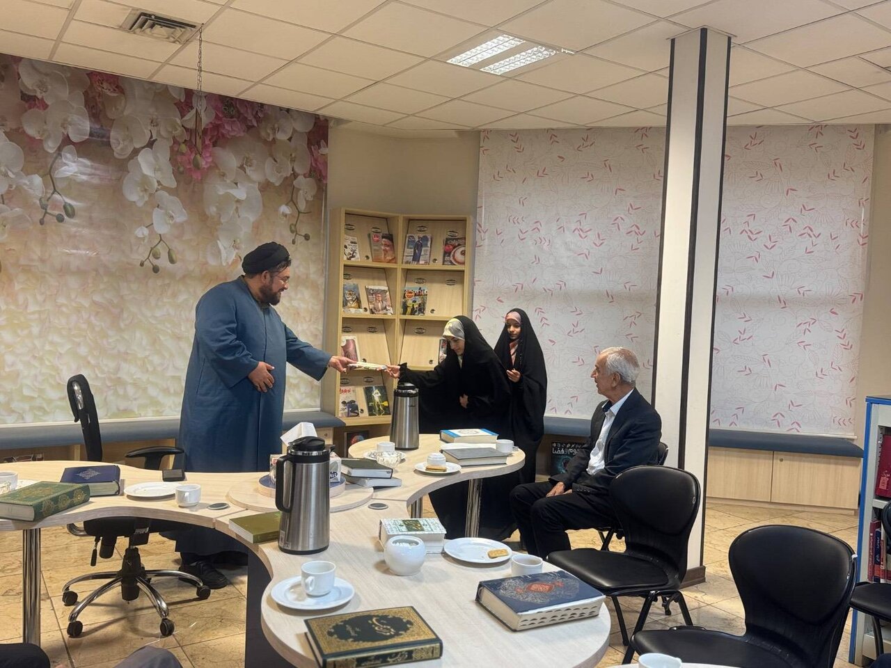 کتابخانه‌های عمومی پایتخت، میزبان برنامه‌های فرهنگی شدند