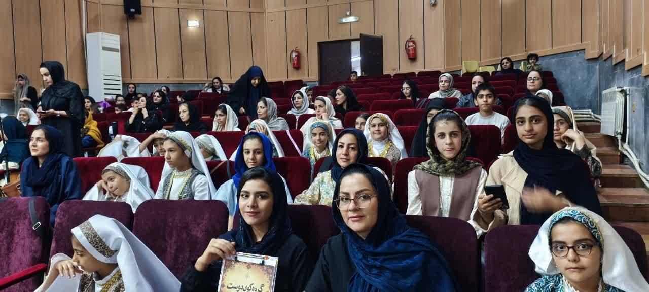 برنامههای فرهنگی و آموزشی در کتابخانههای عمومی پاکدشت