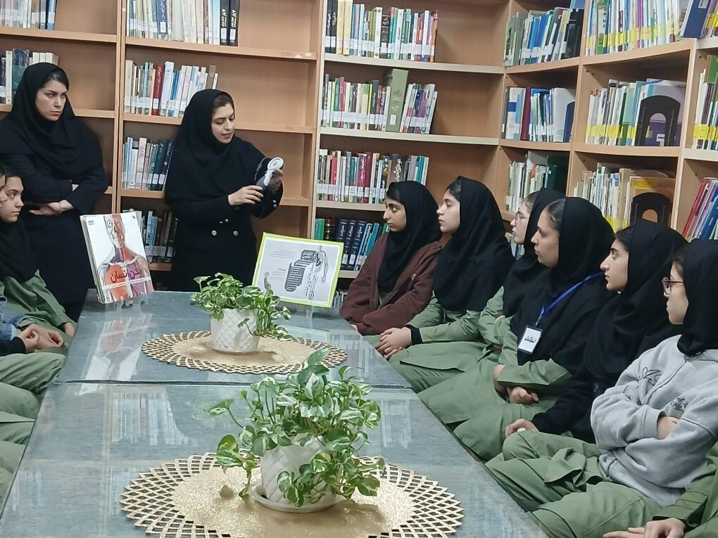 کارگاه علمی «سفر به درون بدن» در کتابخانههای عمومی مازندران برگزار شد