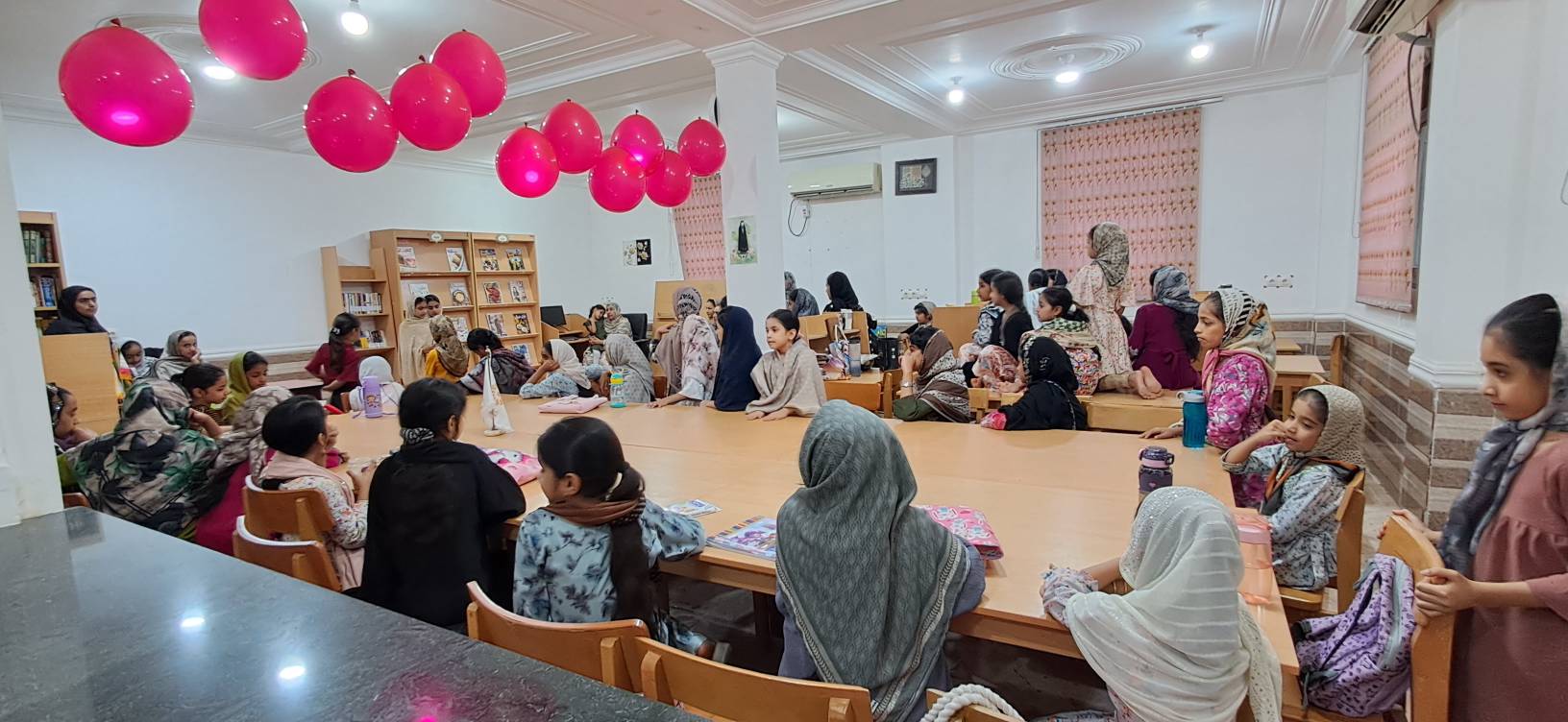 پایان یک‌سال‌ونیم انتظار؛ کتابخانه بنی‌معین گورزین دوباره باز شد