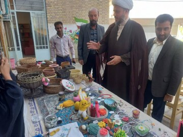 کتابخانه شهید اقبال عقدا میزبان آیین پایانی کلاس‌های تابستانی شد