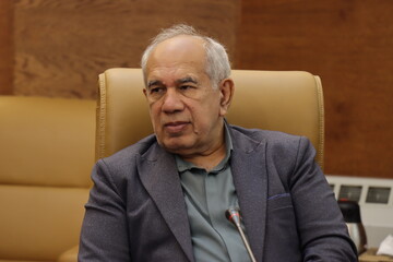 نشست «کتابخانه، فراتر از دیدن؛ از روایت زندگی تا دسترسی برابر به اطلاعات»