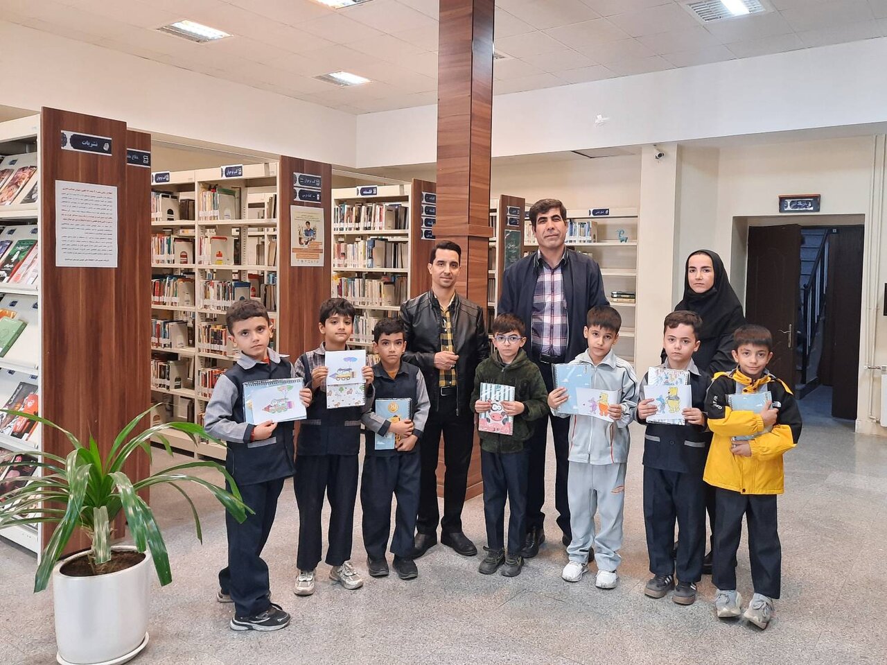 هفته ملی کودک با برنامههای فرهنگی در کتابخانه شهید رجایی اسدآباد