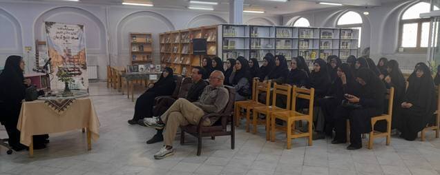 روایت «دختر مجاهد» از روزی که مسجد جامع کرمان در آتش سوخت