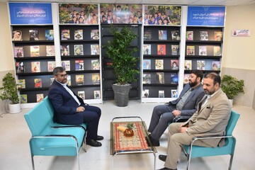 درخواست از شهرداران برای الگوبرداری از کتابخانه فرشتگان میناب شیراز