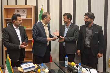 جلسه شورای اداری اداره‌کل کتابخانه‌های عمومی استان ایلام برگزار شد