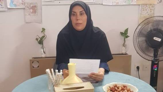 کتاب، همنشین روزهای شاد و آرامشبخش سالمندان