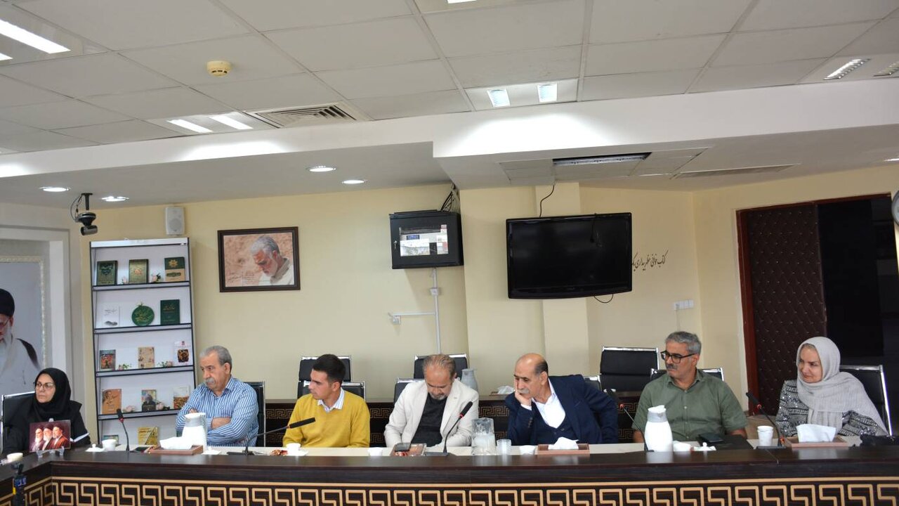 تنوع رویدادها؛ از کلاس درس تا محفل ادبی در کرمانشاه